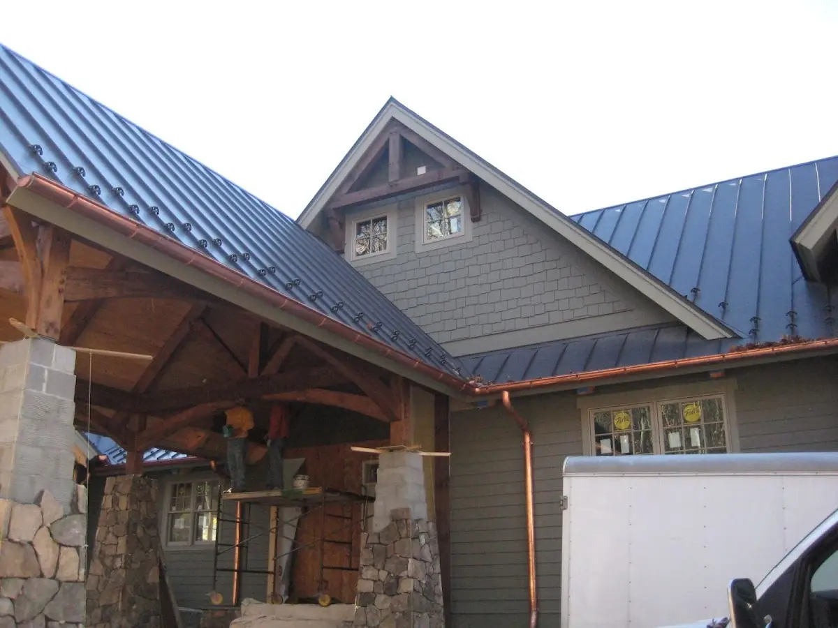 Craftsman Roofing team delivering quality roofing work in Crestview